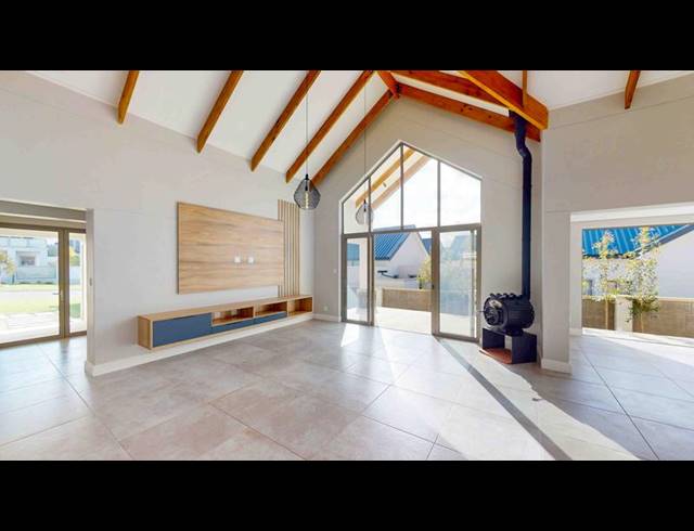 4 BEDROOM HOUSE FOR SALE IN KINGSWOOD GOLF ESTATE